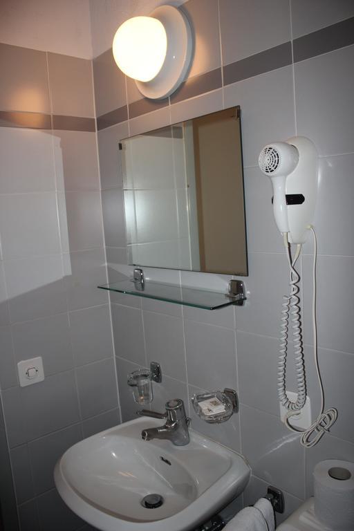 Bed and Breakfast Garni Bar Sport à Mendrisio Chambre photo