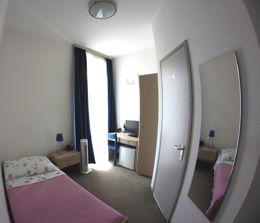 Bed and Breakfast Garni Bar Sport à Mendrisio Chambre photo